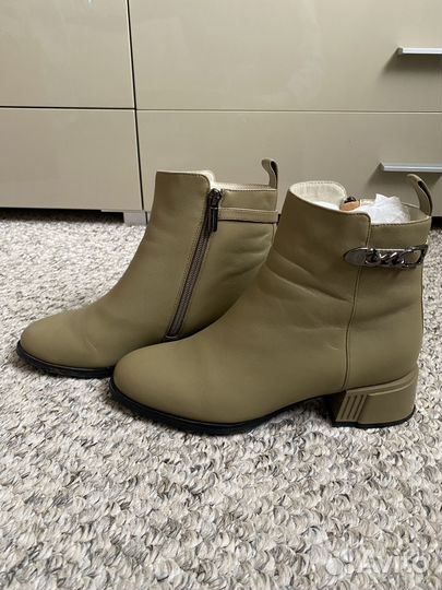 Ботинки демисезонные 37 р