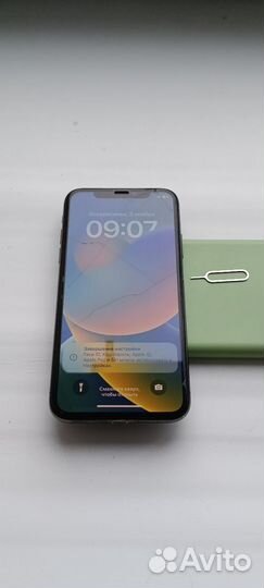 iPhone X, 64 ГБ