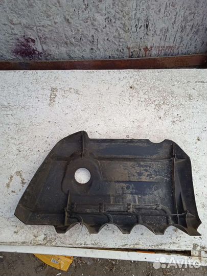 Декоративная накладка двс заз Шанс 1.3