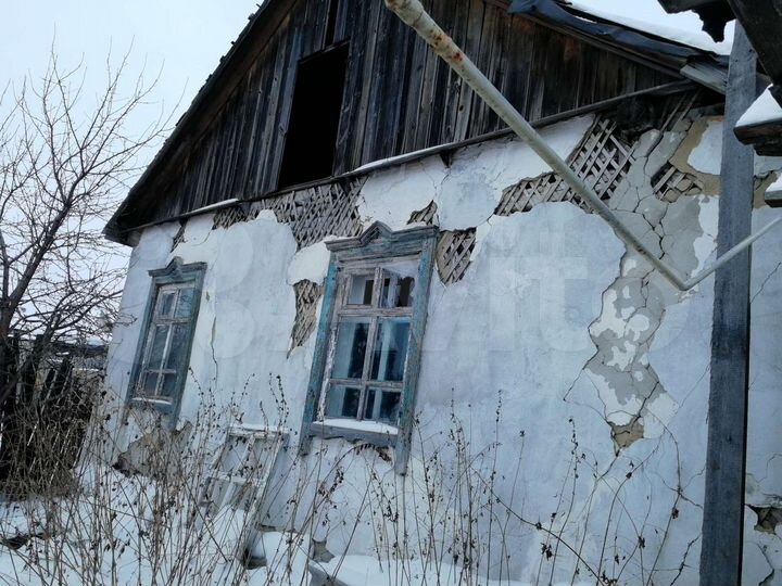 Дом 50 м² на участке 6 сот.