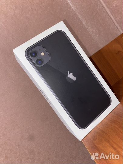 iPhone 11, 64 ГБ
