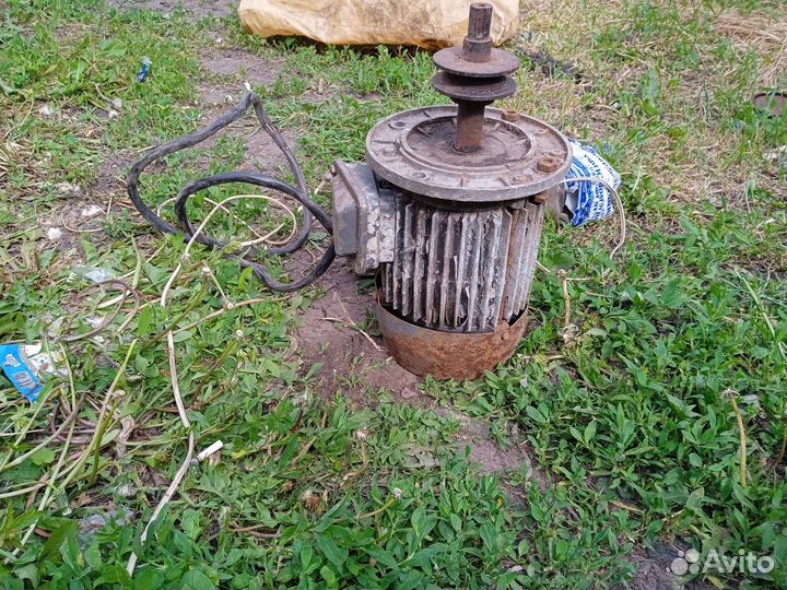 Электродвигатель