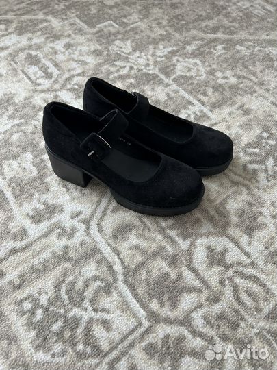 Туфли женские 39 размер
