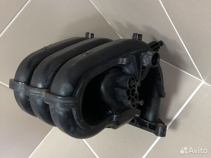 Впускной коллектор 1,2 cgpa Skoda Fabia 2007-2015