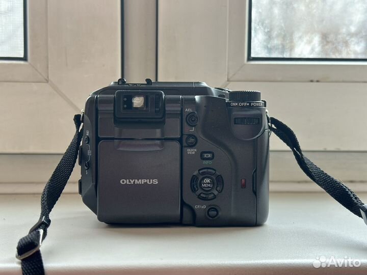 Фотоаппарат Olympus С-7070 Wide Zoom