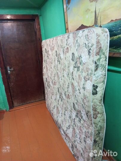 Матрас 160х200 бу