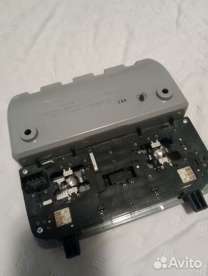 Салонный светильник на киа рио 3