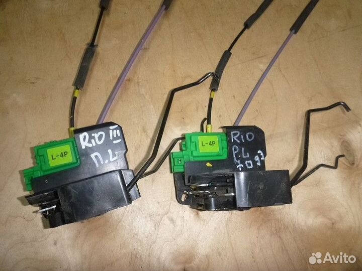 Замок двери передней левой KIA RIO 2011-2017
