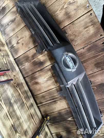 Решетка радиатора Nissan wingroad y11 рест