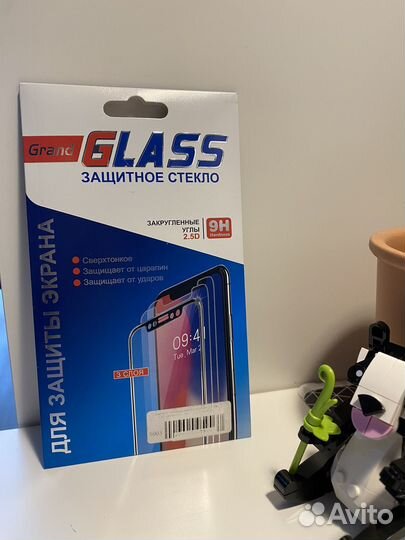 Новые пленки и стекла для смартфонов и часов