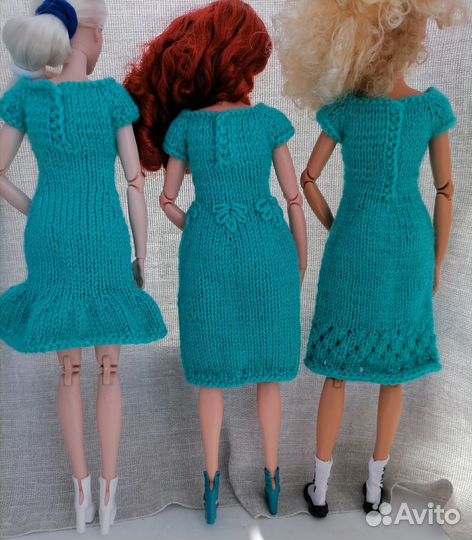 Платье для куклы барби вязанное