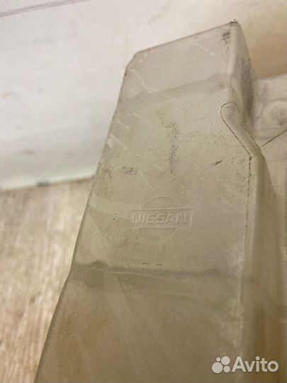 Бачок расширительный Nissan Note E11 (1.4) CR14DE