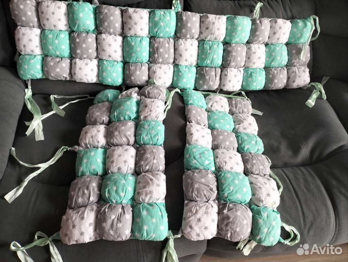 Комплект в детскую кроватку, бортики