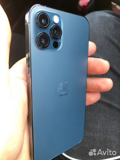 Продам iPhone 12pro 256