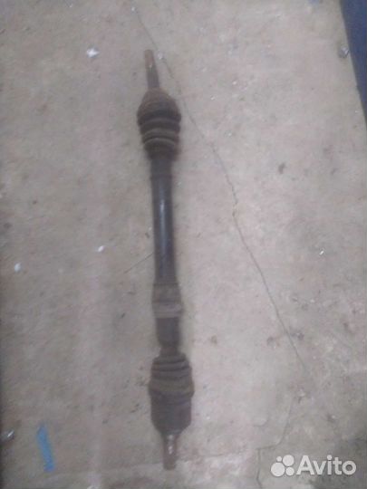 Привод Правый Ниссан Альмера N15