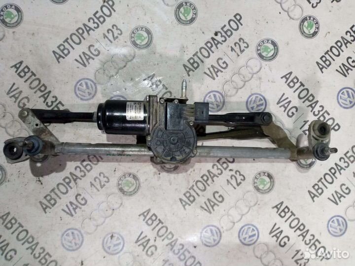 Трапеция дворников с мотором Шкода Рапид