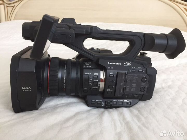 Профессиональная видеокамера Panasonic HC-X1