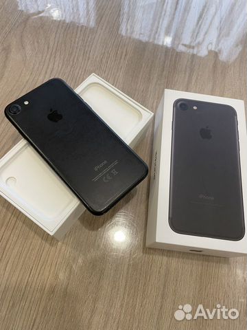 iPhone 7, 32 ГБ