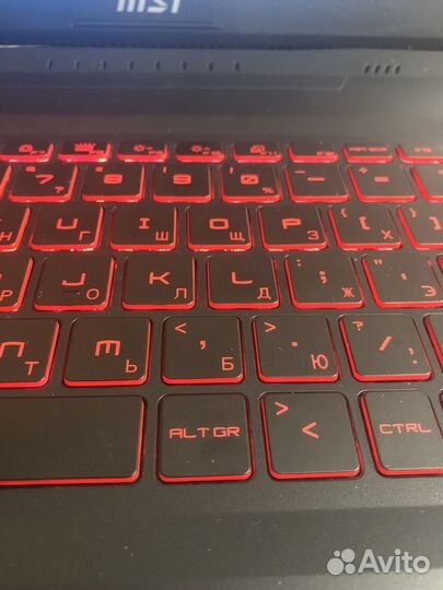 Игровой ноутбук Msi katana gf76 почти Новый Rtx