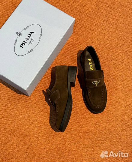 Лоферы Prada