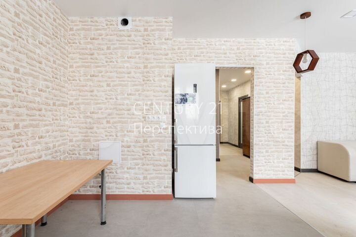 2-к. квартира, 55 м², 5/17 эт.