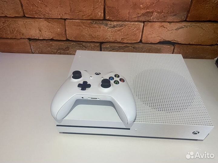 Xbox One s