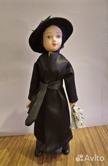 Куклы фарфор