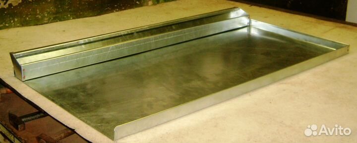 Кормушки и поддоны