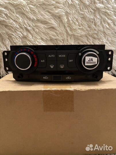 Блок управления климатом Chevrolet Epica
