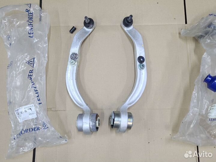 Рычаг передний нижний Audi Allroad A6 C5