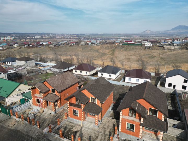 Дом 190 м² на участке 5,9 сот.