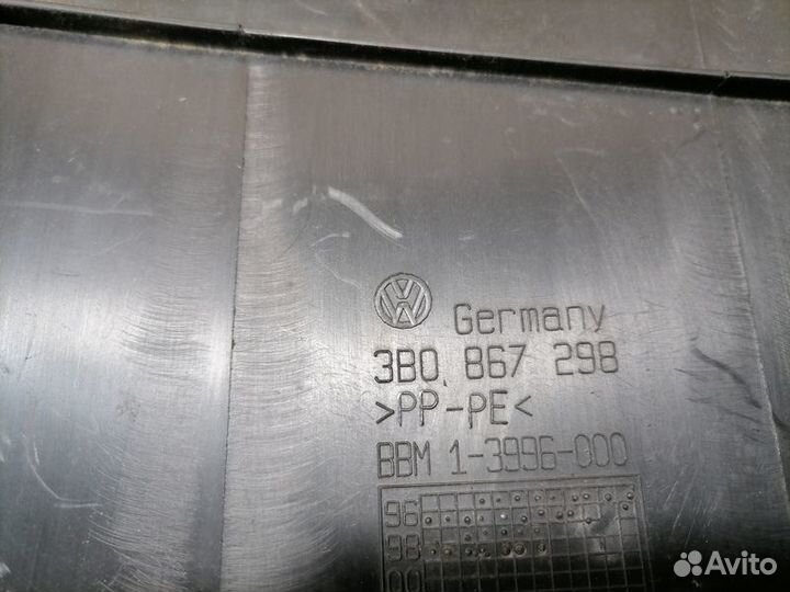 Обшивка стойки правая Volkswagen Passat b5 1996-20