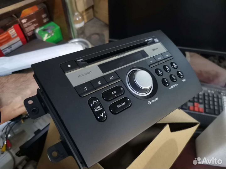 Штатная магнитола на Suzuki SX4 2008-2013