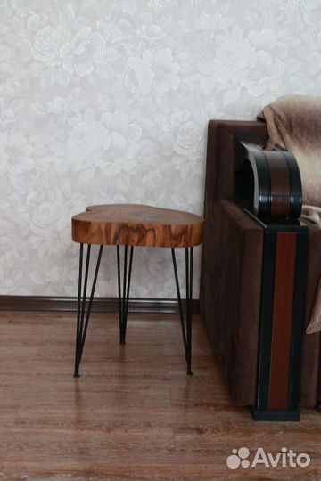 Стол из массива