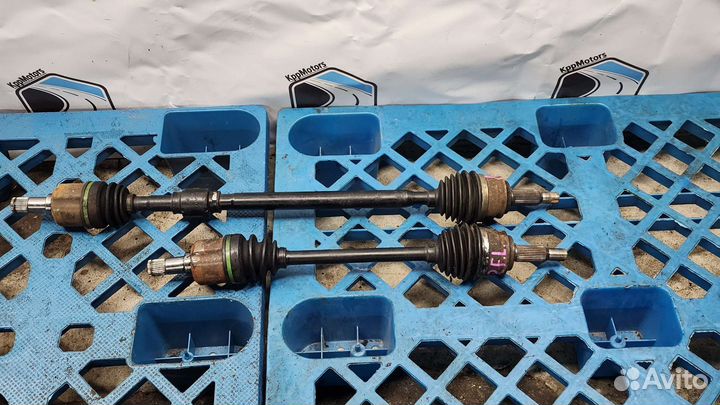 Полуось передняя правая Mitsubishi Outlander 2014