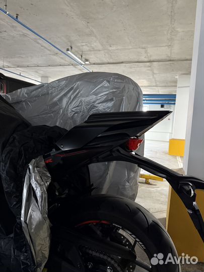 Заглушка сиденья CBR650R 2020