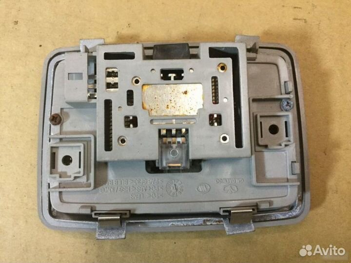 Плафон салонный задний Chevrolet Captiva C100