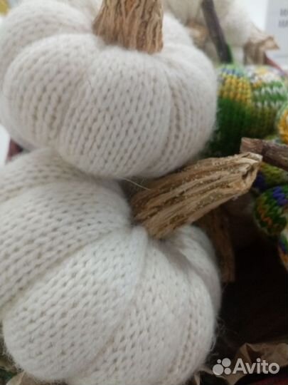 Тыквы вязаные декоративные