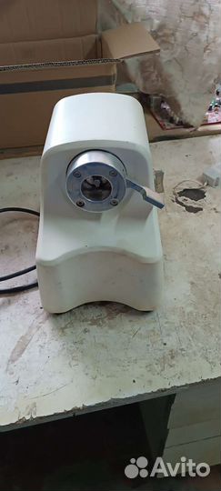 Мясорубка электрическая на запчасти