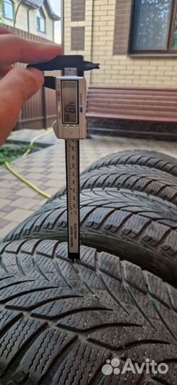 Goodyear UltraGrip Ice 2 215/50 R17