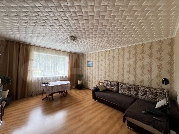 Дом 203,6 м² на участке 10 сот.