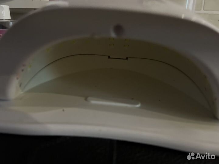 Лампа для сушки ногтей