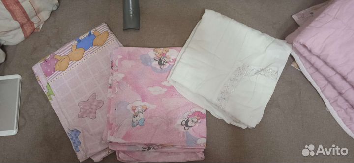 Два детских одеяла и 4 подъодеяльника