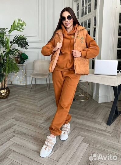 Костюм тройка женский