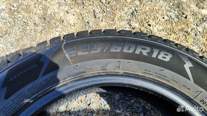 Aplus A703 225/60 R18