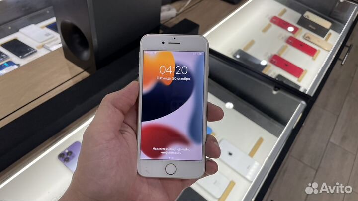 iPhone 7, 32 ГБ