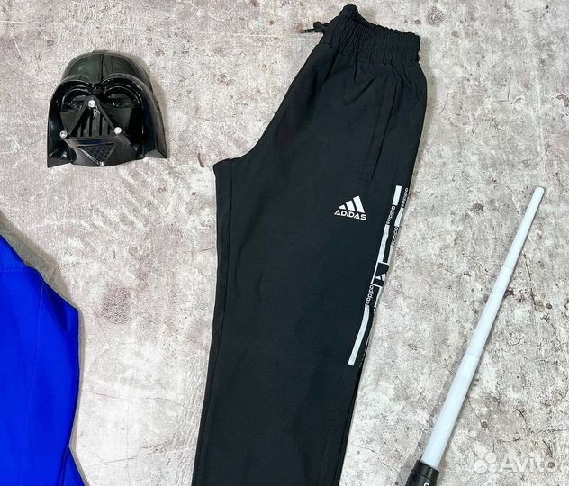 Спортивные костюмы Adidas