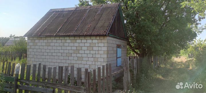 Кирпич бу