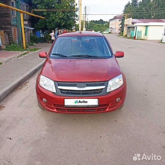 LADA Granta 1.6 МТ, 2013, 190 000 км