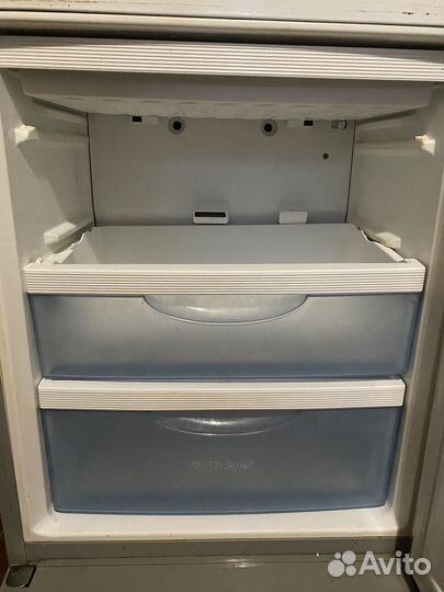 Холодильник daewoo